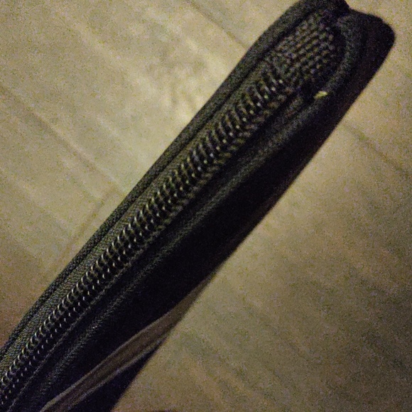 Haute Shore Black Camo Neoprene Large Cosmetic /Travel Pouch (Unisex) - Picture 5 of 6